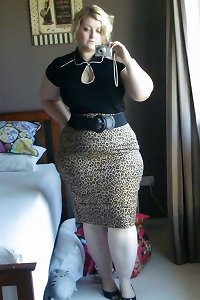 ample ass and plumper