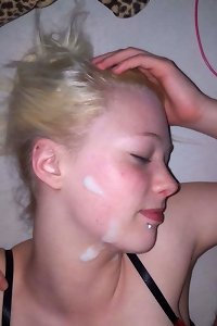 voluptuous plus-size damsel pleasing herself with dildo