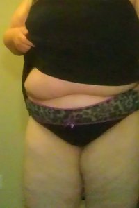 Voluptuous, curvaceous babe delighting in her body's undoubted pleasures