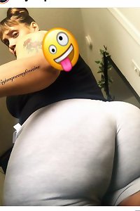 LALA -GITANA MADURITA MEGA CULONA MUSLONA CADERONA